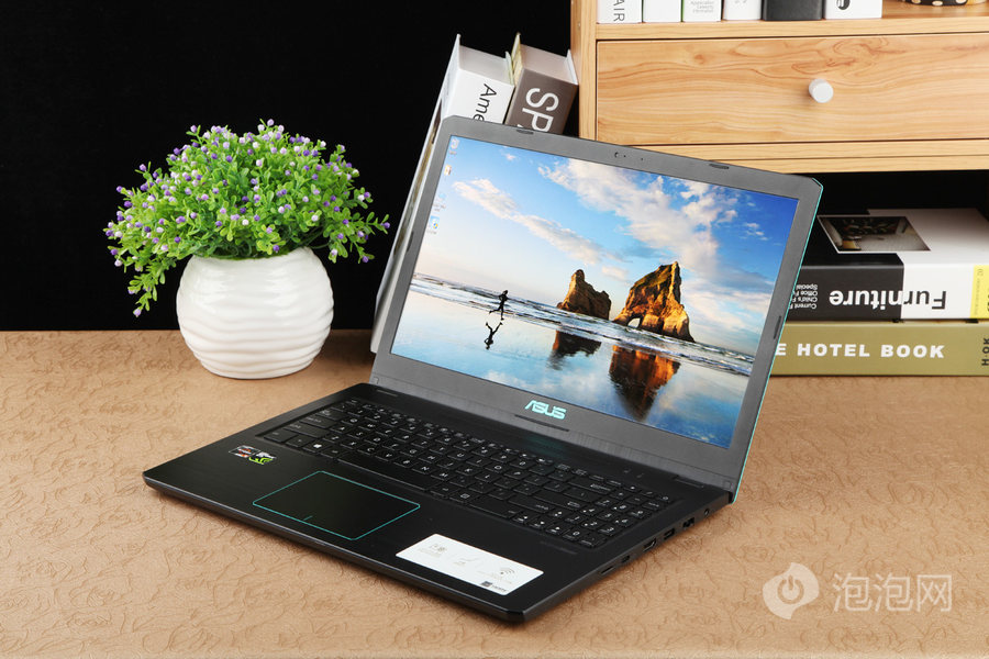 选锐龙不到5千就能吃鸡 华硕顽石热血版 YX57