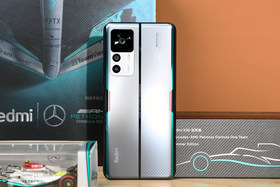 融入賽道元素 Redmi K50冠軍版開箱