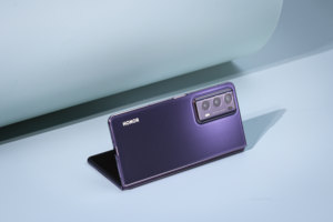 荣耀Magic V2图赏：原来折叠屏手机也能做到如此轻薄