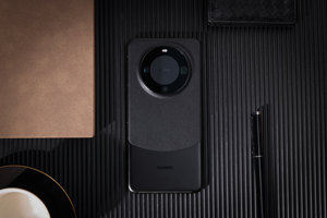 极具质感的素皮与金属拼接后盖 华为Mate 60 Pro手机外观图赏