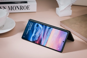 竟然如此轻薄！折叠屏新旗舰 vivo X Fold3 Pro外观图赏