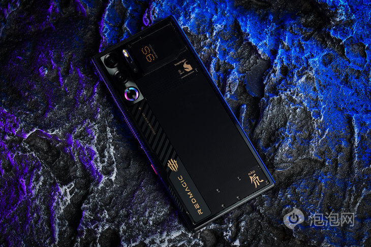 红魔9S Pro，搭载骁龙8 Gen 3，引领AI游戏新时代