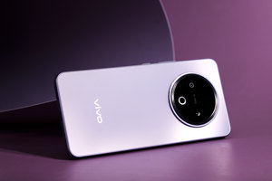 有8200mAh大电池更有高颜值 vivo Y500手机图赏