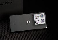 联想moto razr fold评测